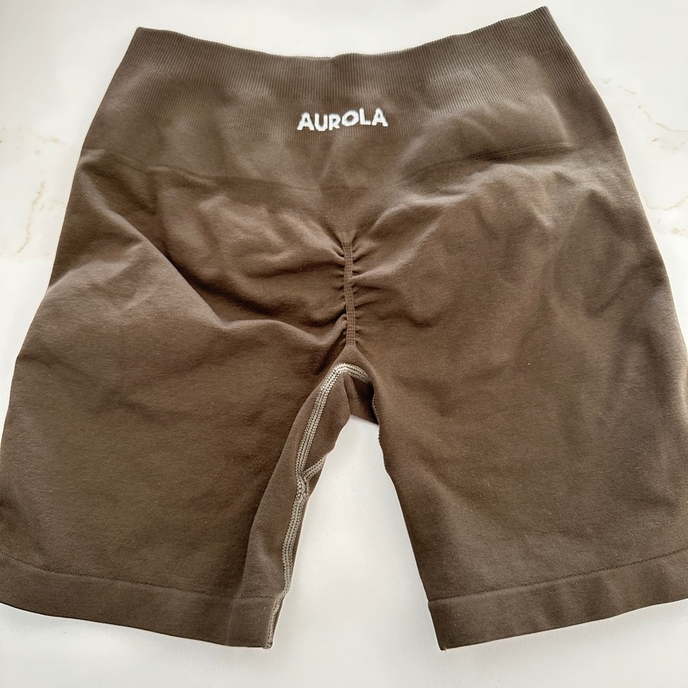 Aurola Women's Brown Shorts